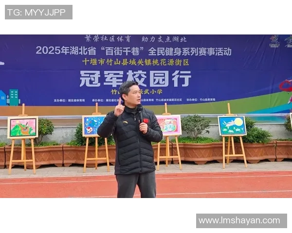 如何向足球球星要签名并获得珍贵合影的技巧与建议 如何向足球球星要签名并获得珍贵合影的技巧与建议