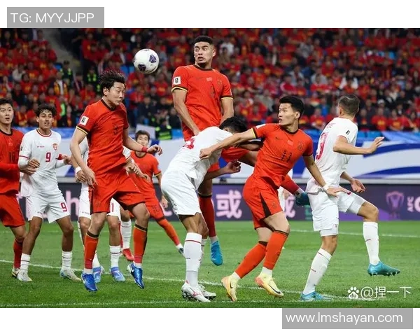 足球巨星因赛场重伤休战漫长恢复之路牵动无数球迷心 足球巨星因赛场重伤休战漫长恢复之路牵动无数球迷心